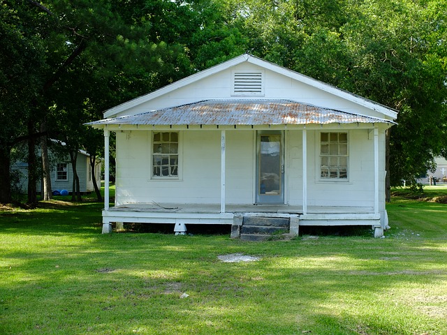 bílý bungalov